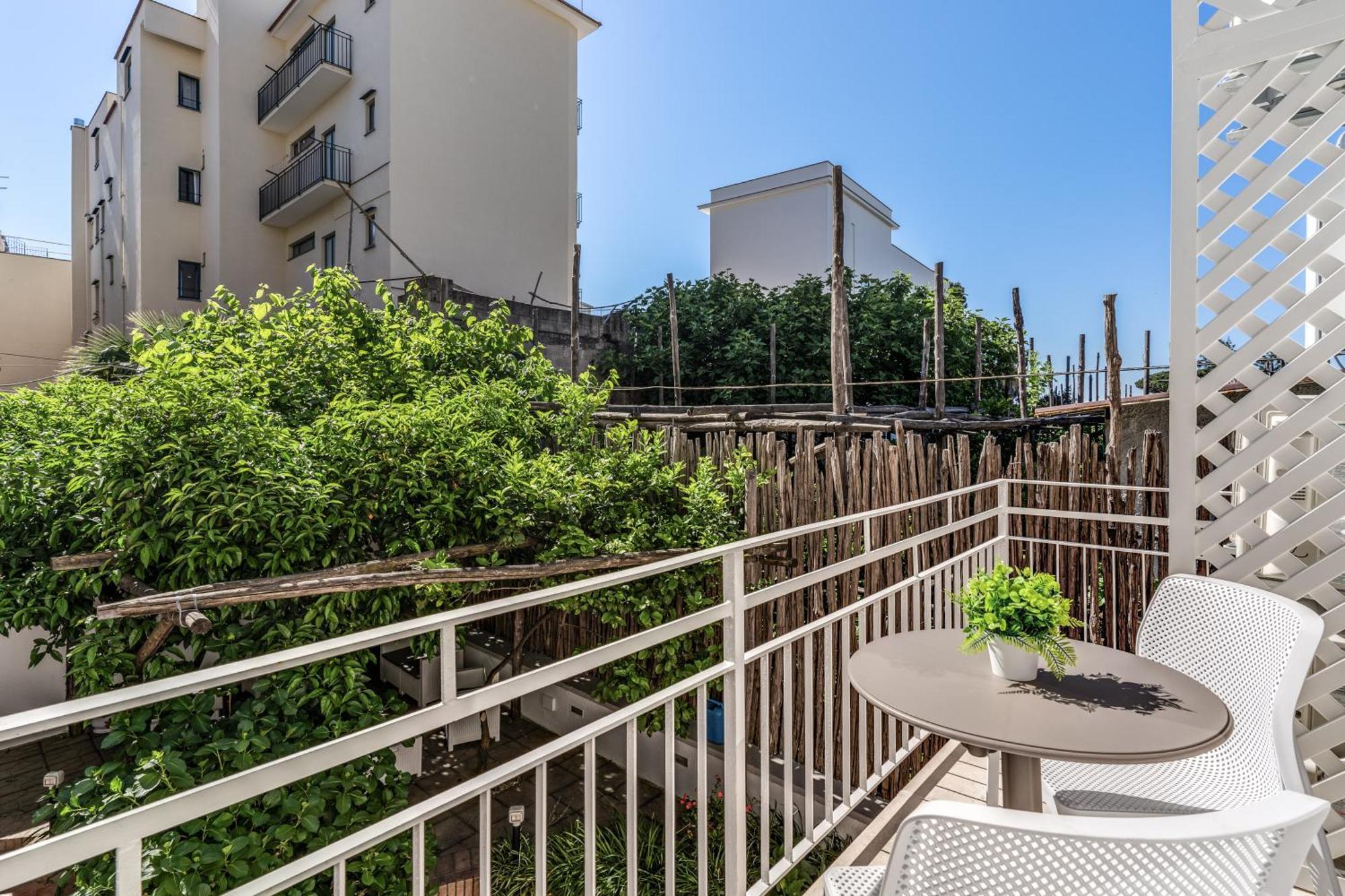 סורנטו Diff'Rent Souls Rooms - Luxury Accomodation מראה חיצוני תמונה
